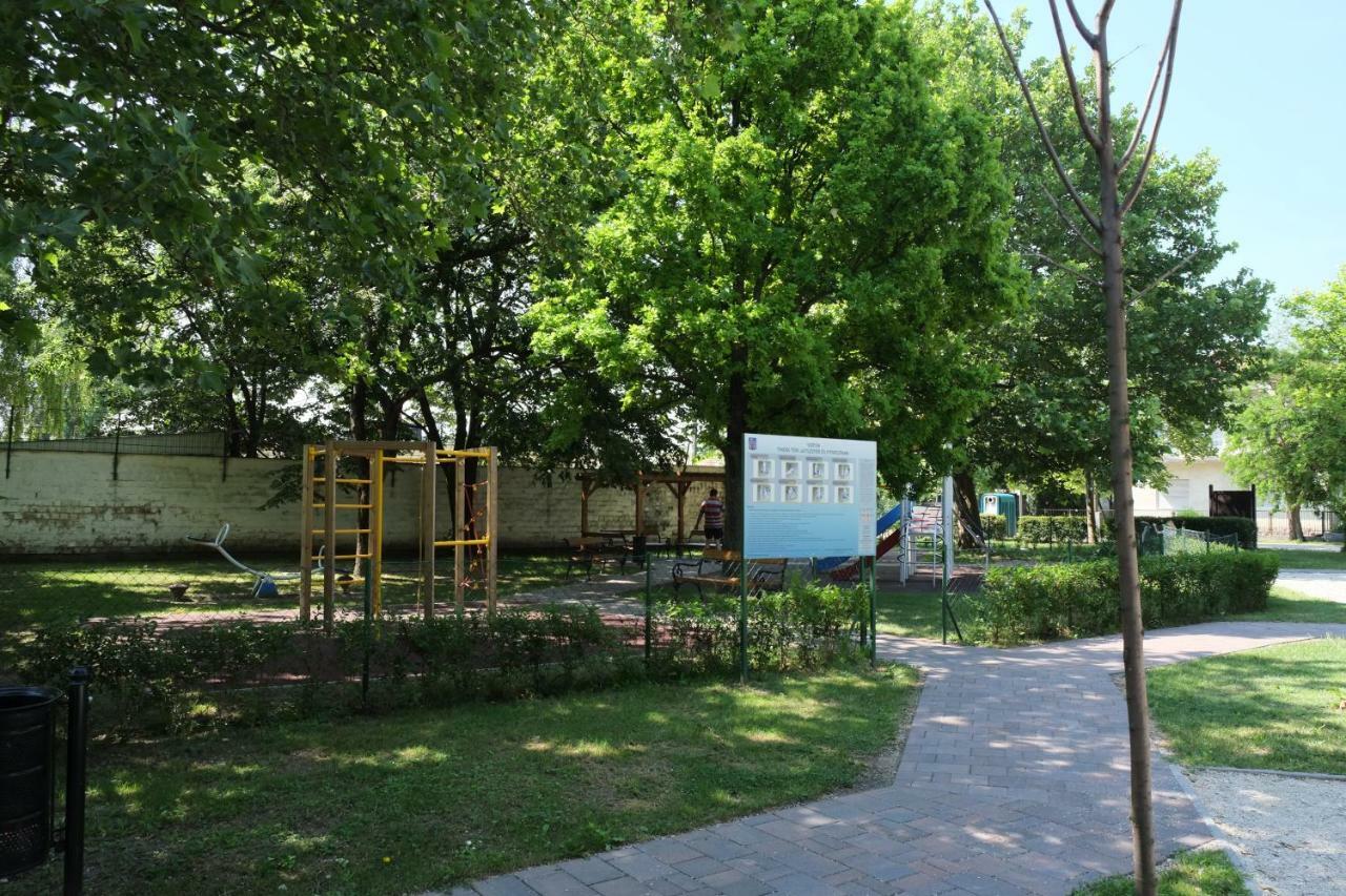 שיופוק Arany Sziget Apartman מראה חיצוני תמונה